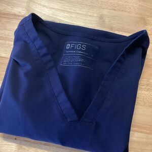 EUC Ladies FIGS Casma Scrub‎ Medical Uniform Top